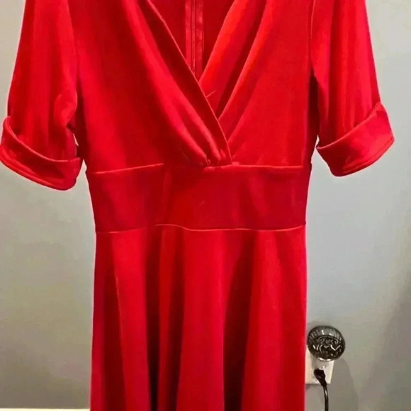Red Retro Dress Size M/L - Picture 7 of 7